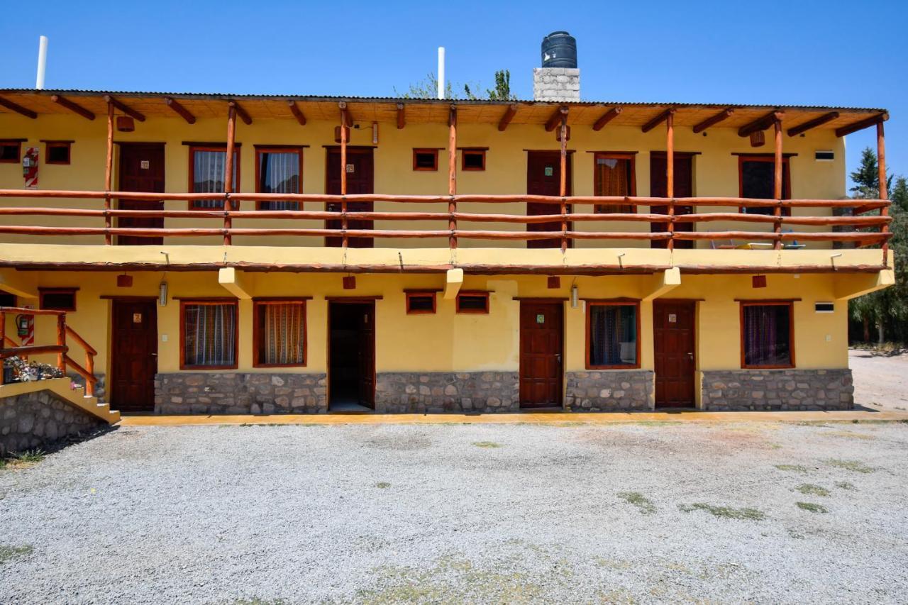 Tilcara Rustica Hostel ภายนอก รูปภาพ